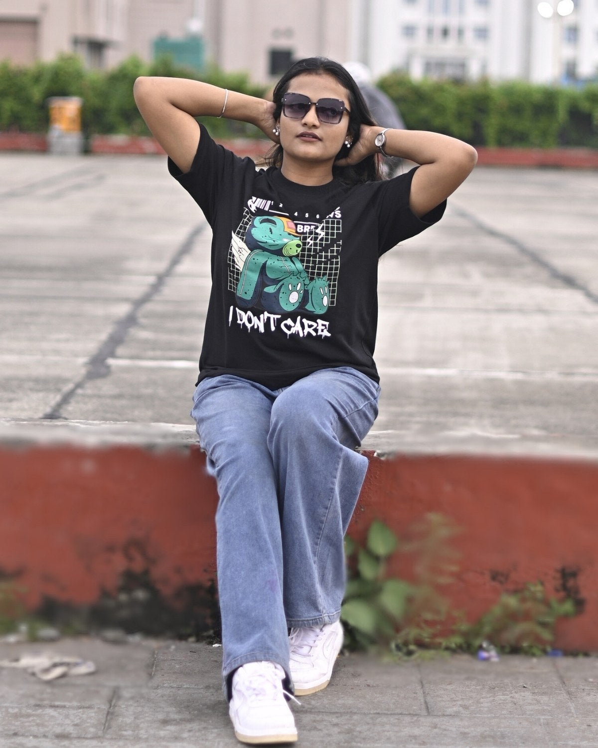 BREAKING NEWS I DON'T CARE Oversized Classic T-Shirt
